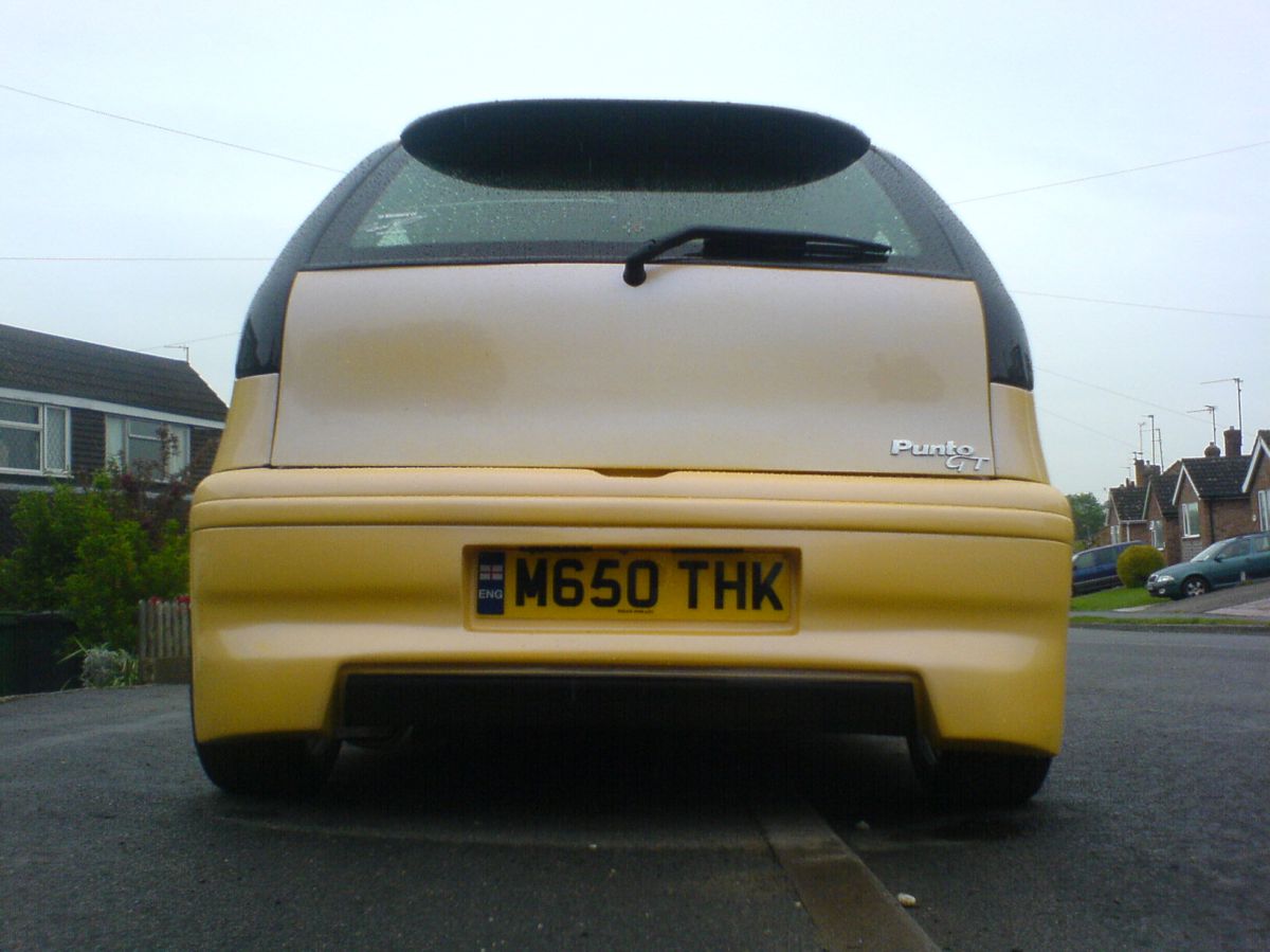 Yellow Mk1 Fiat Punto archive photograph 5